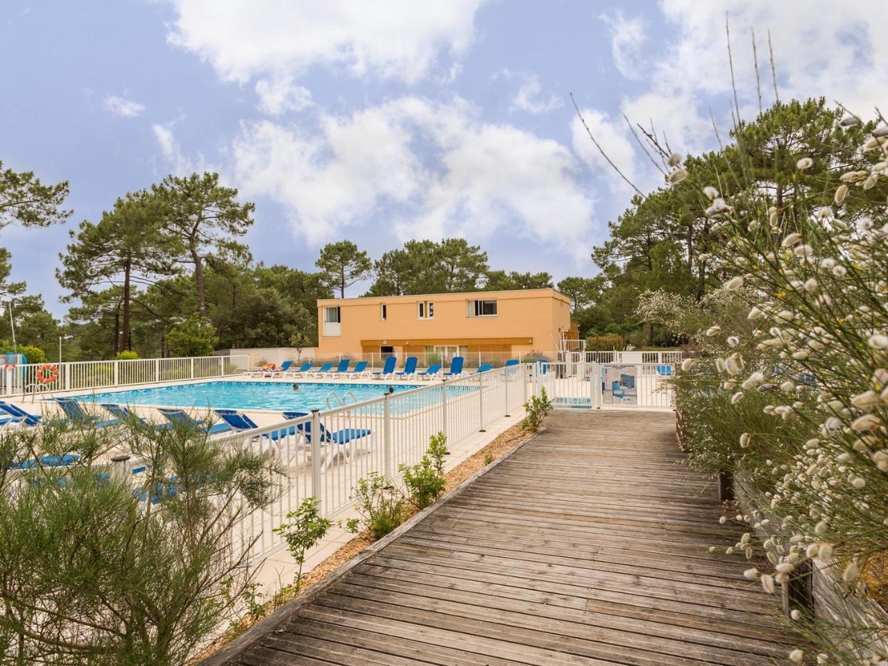 Residence Les Grands Pins - Maeva Home Carcans Exterior photo